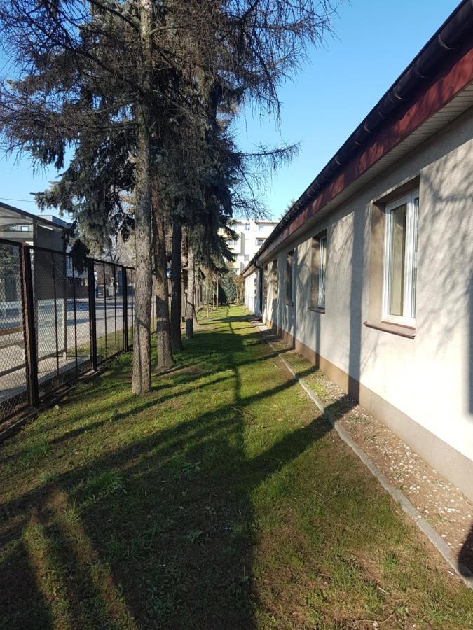 Hostel Rest Krakow Exterior photo