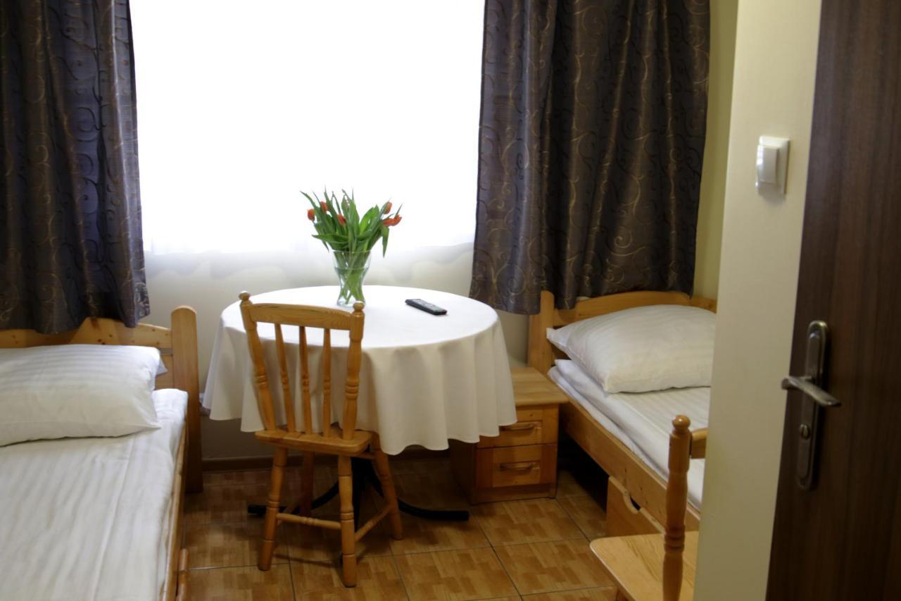 Hostel Rest Krakow Exterior photo
